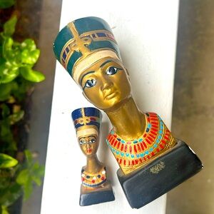 Vintage Queen Nefertiti Statutes